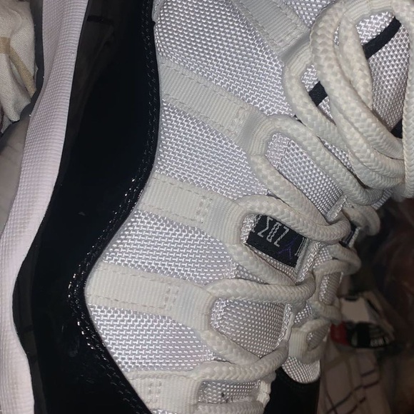 Concord Jordan 11s